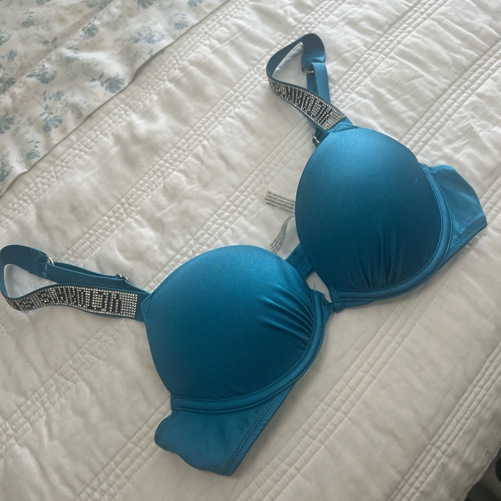 Victoria’s Secret bathing suit top!